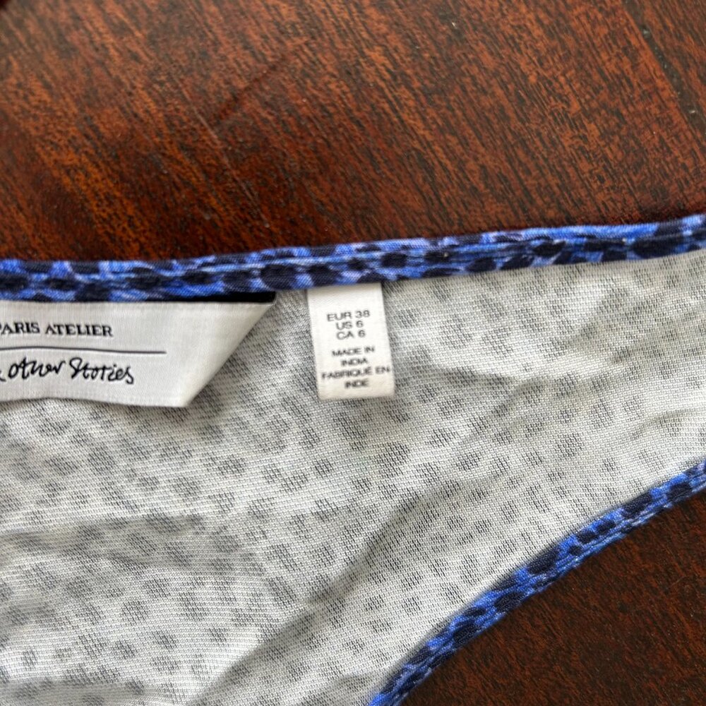 NWOT Pretty blue/black print wrap dress, 6 - Picture 6 of 12